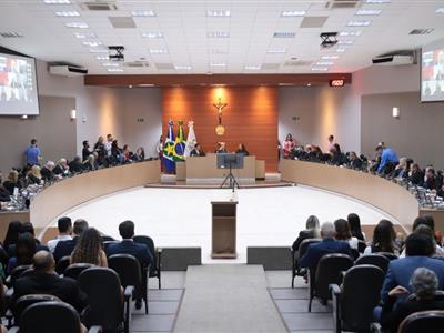 Foto da Notícia: Gisela Cardoso parabeniza José Zuquim Nogueira, escolhido novo presidente do TJ-MT, e deseja êxito na gestão