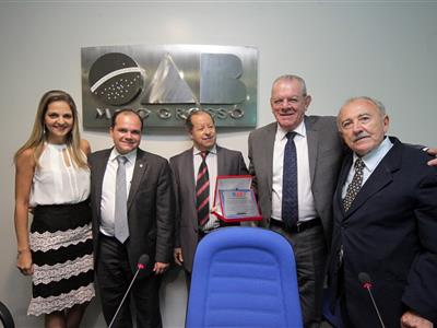 Foto da Notícia: Fundador do TDP, Mananciel José da Fonseca recebe homenagem da advocacia mato-grossense